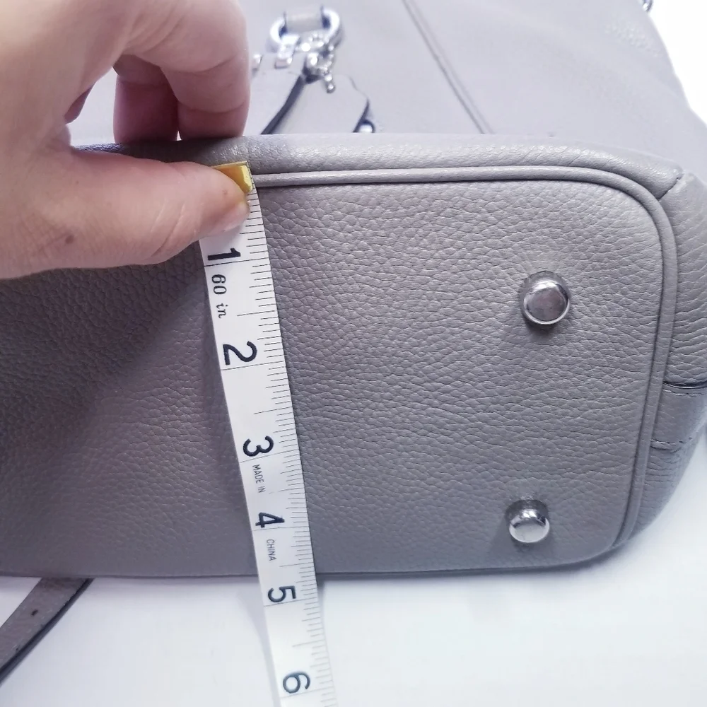 Coach excellent refer